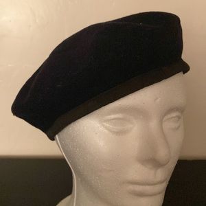 Vintage Black Beret